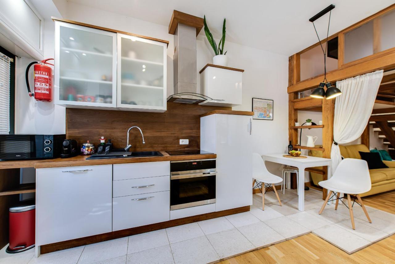 La Guardia Apartment With Free Private Parking غييكا المظهر الخارجي الصورة