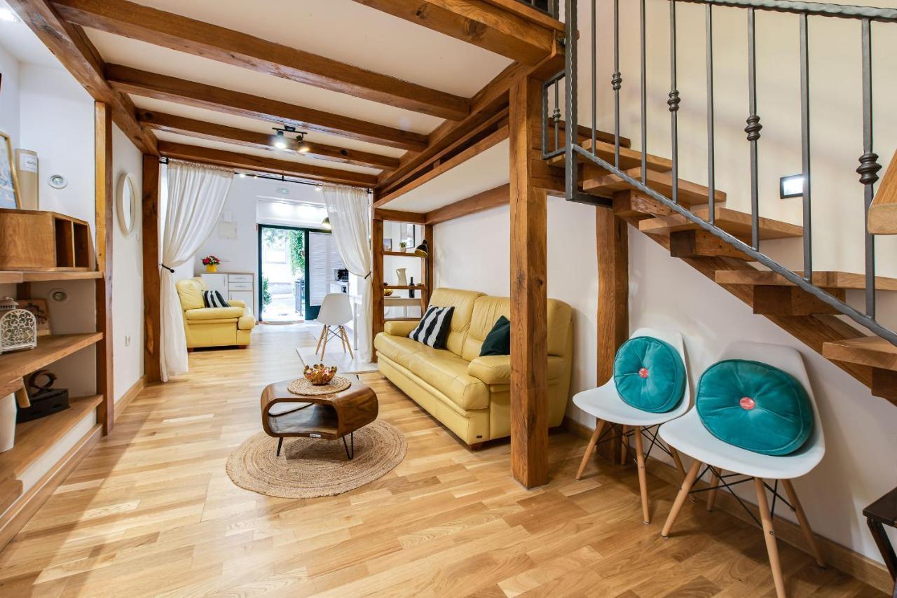 La Guardia Apartment With Free Private Parking غييكا المظهر الخارجي الصورة